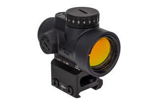 Trijicon MRO HD Sight with lower 1/3rd cowitness mount features a segmented circle dot reticle